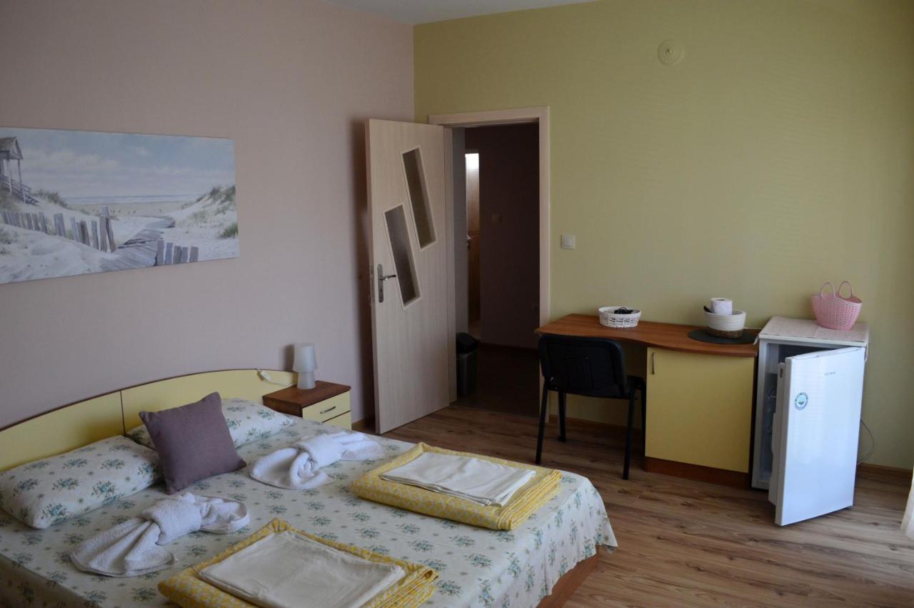 Yanis Hotel Chernomorets Exterior foto
