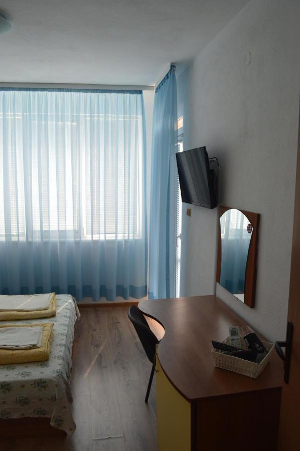 Yanis Hotel Chernomorets Exterior foto