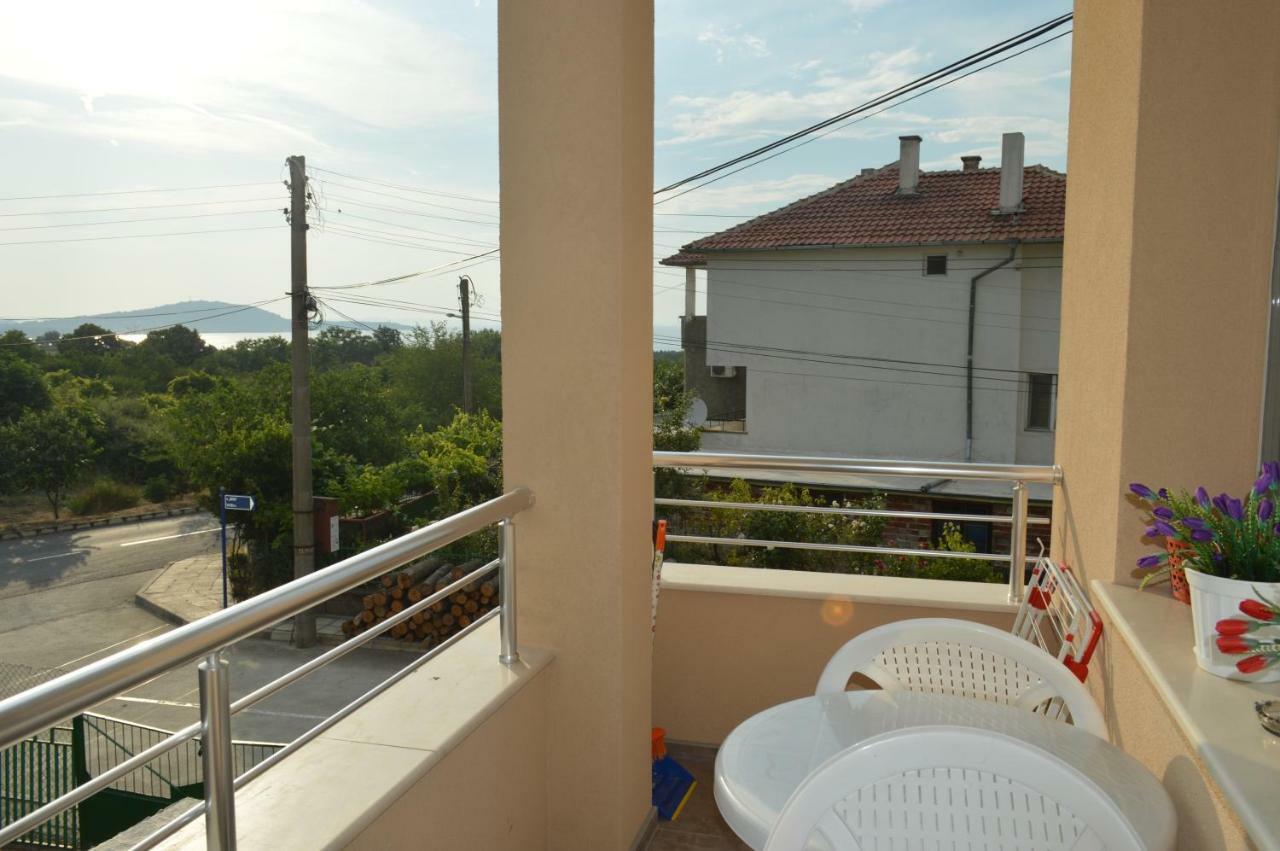 Yanis Hotel Chernomorets Exterior foto